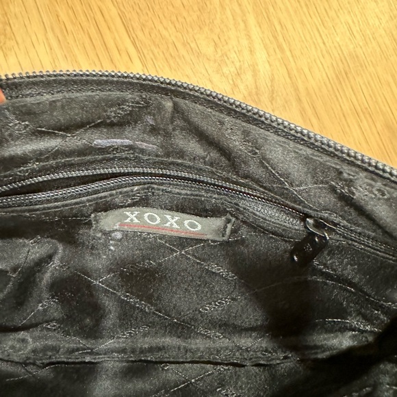 XOXO black clutch - Picture 3 of 3